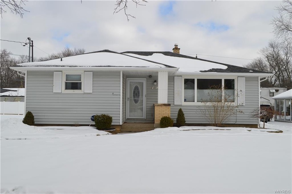 677 Barrally St, North Tonawanda, NY 14120 - photo 1