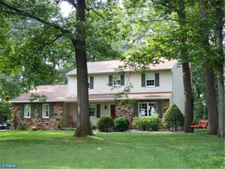 604 Stone Hill Rd, Shoemakersville, PA 19555 - photo 1