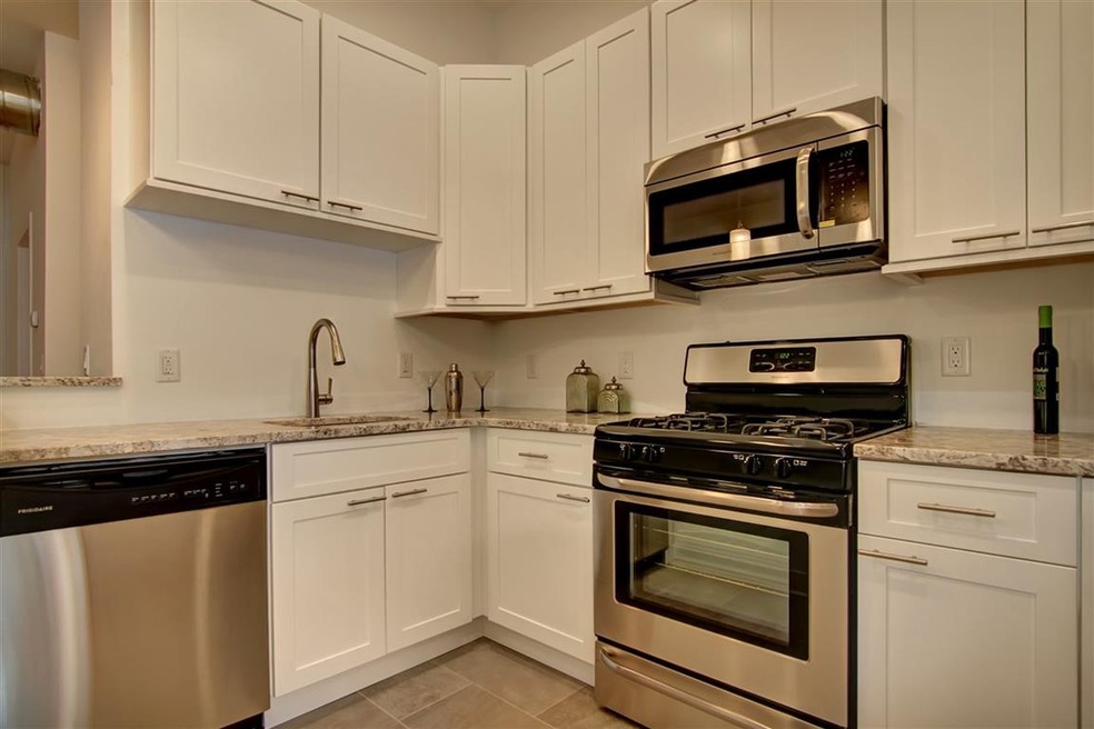 251 Newark Ave unit 2E, Jersey City, NJ 07302 - photo 1