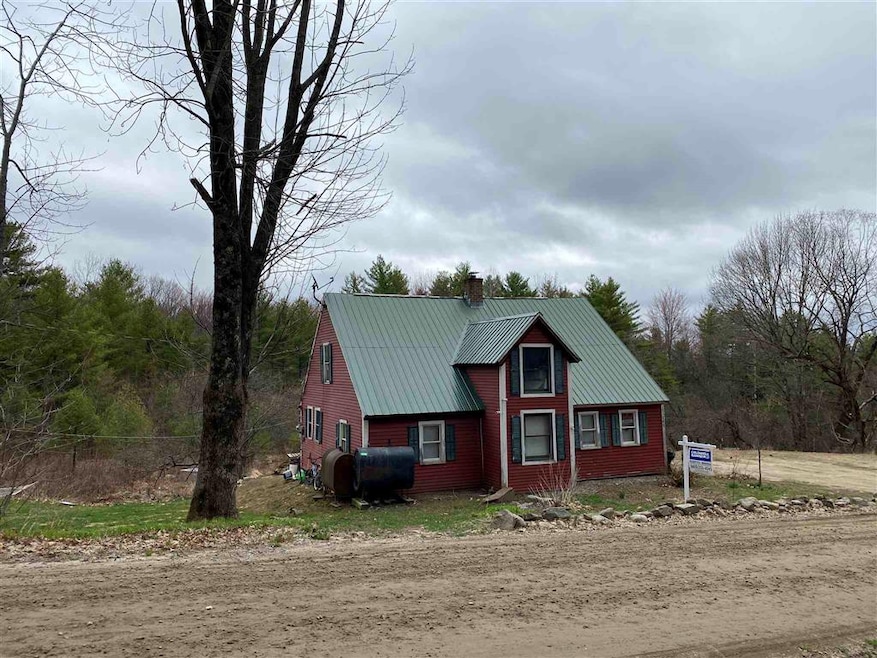 793 Texas Hill Rd, Plymouth, NH 03264 - photo 1