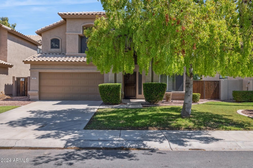 1-web-or-mls-2212-w-myrtle-dr