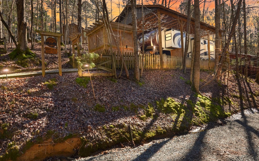 252 26th St, Ellijay, GA 30540 - photo 1