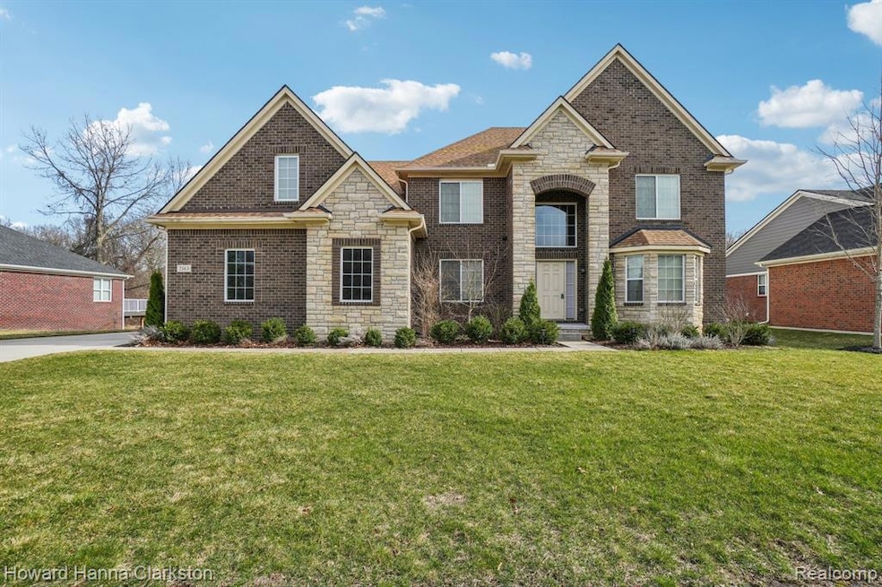 Welcome to 2163 Craigend Lane!