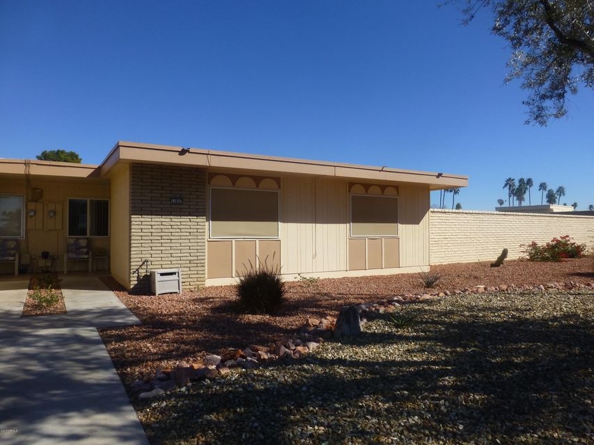 13837 N Thunderbird Blvd, Sun City, AZ 85351 - photo 1