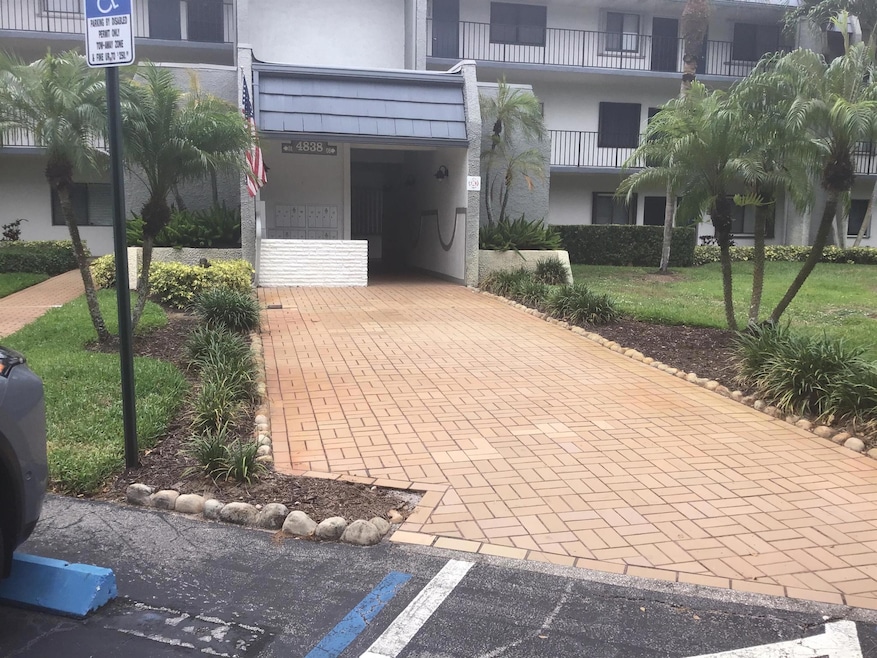 For Rent $1,700/month