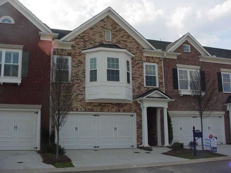 7106 Lowery Oak Dr unit 7106, Roswell, GA 30075 - photo 1