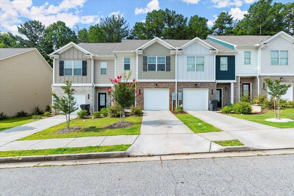 1479 Oconnor Dr, Jonesboro, GA 30236 - photo 1