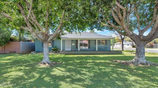 3101 E Monte Vista Rd, Phoenix, AZ 85008 - photo 1