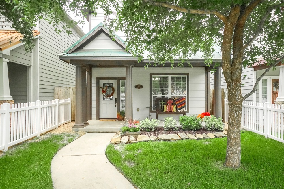 4627 Trembling Forest Ln, Houston, TX 77092 - photo 1