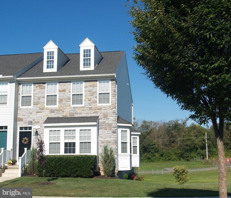 10334 Bridle Ct, Hagerstown, MD 21740 - photo 1