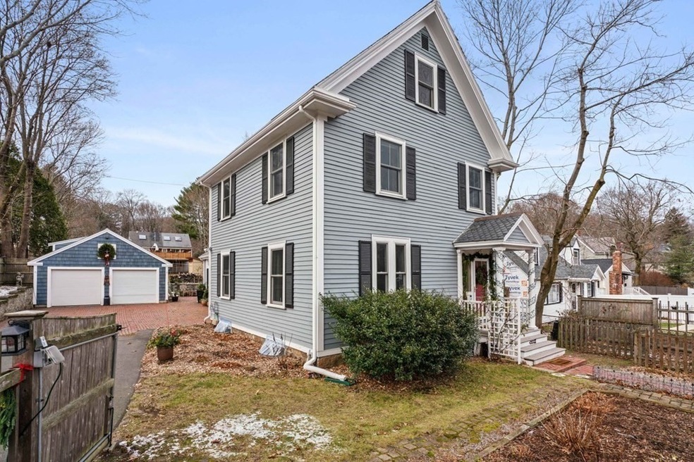 Sold $1,100,000 • Co-Listing Agent