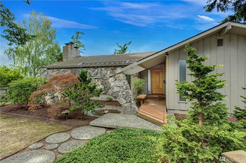 2777 70th Ave SE, Mercer Island, WA 98040 - photo 1