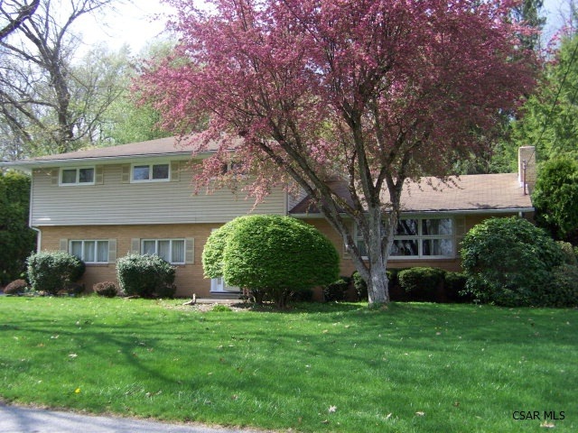 2124 Timson St, Johnstown, PA 15905 - photo 1