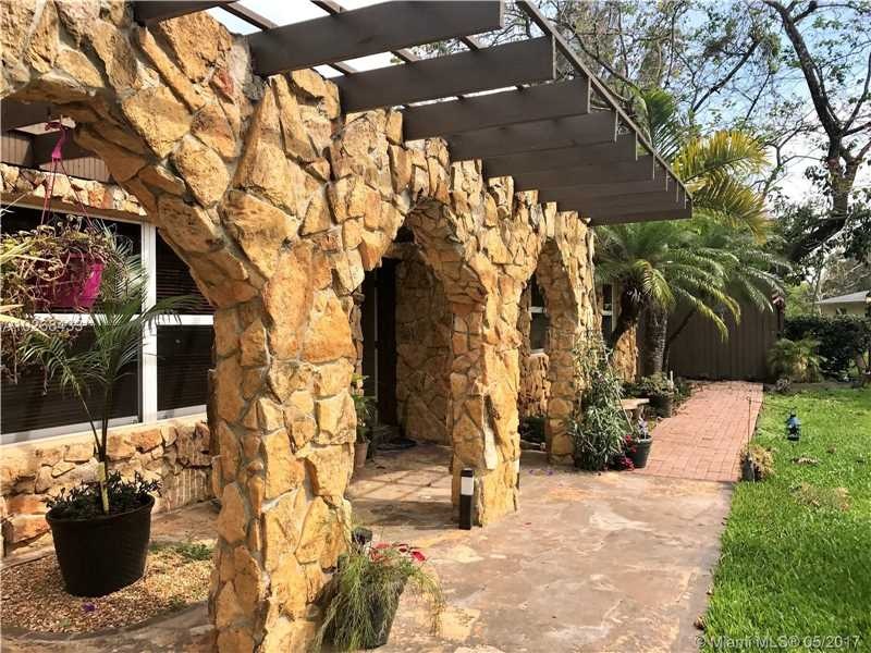 18500 SW 55th St, Southwest Ranches, FL 33332 - photo 1