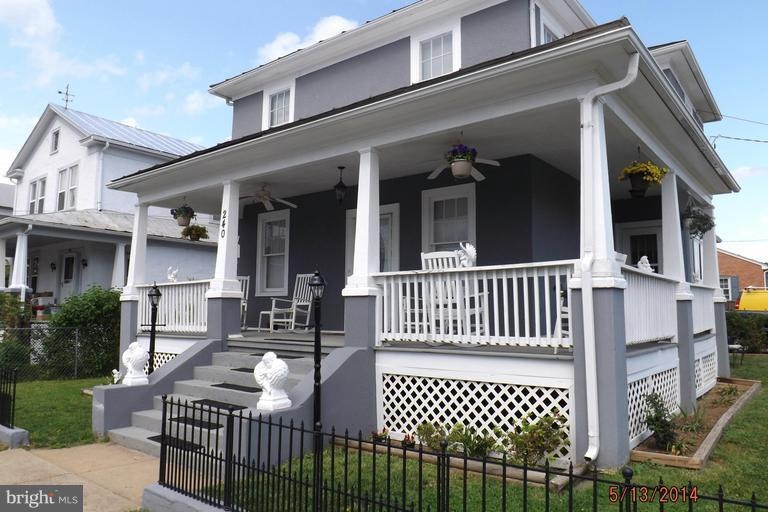 240 Cloud St, Front Royal, VA 22630 - photo 1