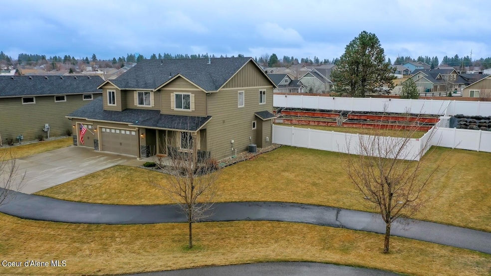 .35 acre Lot!
