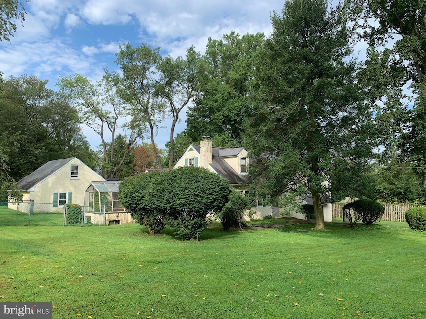 1022 N Valley Forge Rd, Devon, PA 19333 - photo 1