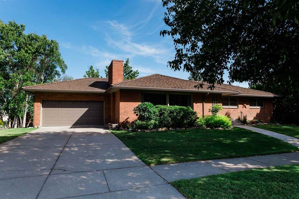 121 6th St, Cheney, WA 99004 - photo 1