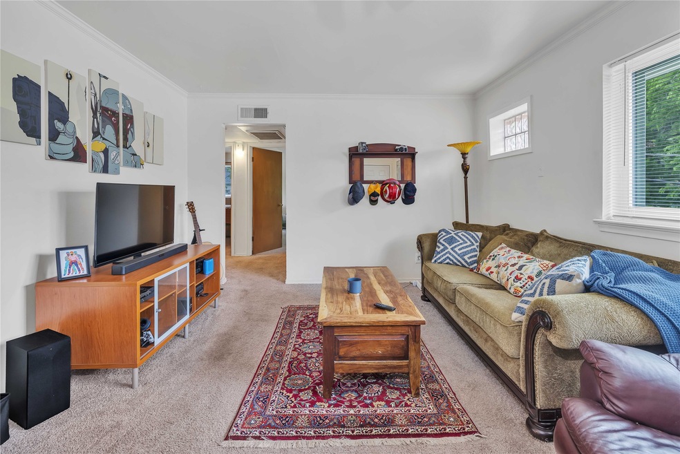 5639 Matalee Ave unit F, Dallas, TX 75206 - photo 1