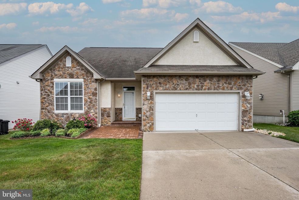 221 Heritage Way, Woodbury, NJ 08096 - photo 1