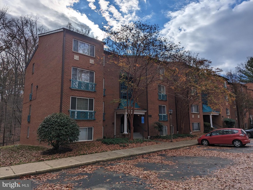 11831 Shire Ct unit 22C, Reston, VA 20191 - photo 1