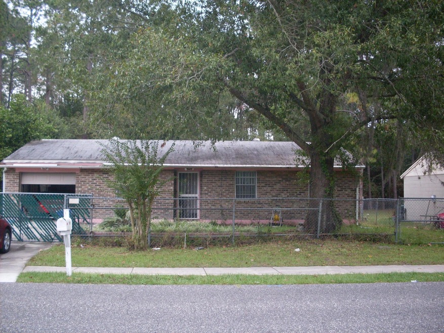 7529 Melvin Rd, Jacksonville, FL 32210 - photo 1
