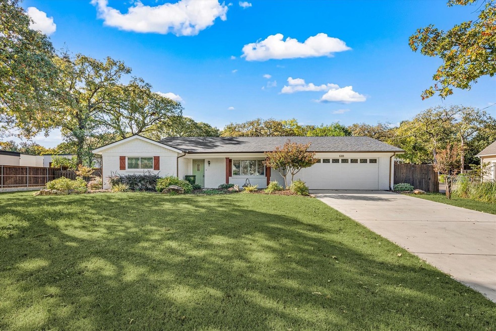6308 Bettinger Dr, Colleyville, TX 76034 - photo 1