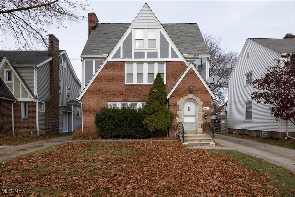 21051 S Lake Shore Blvd, Euclid, OH 44123 - photo 1