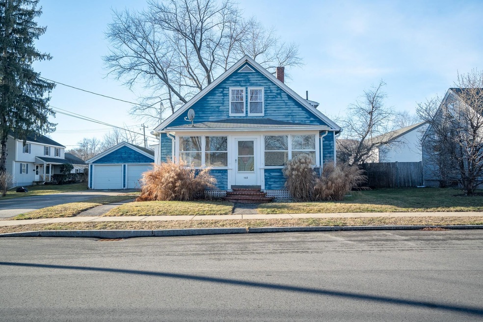 102 Grove St, Dover, NH 03820 - photo 1