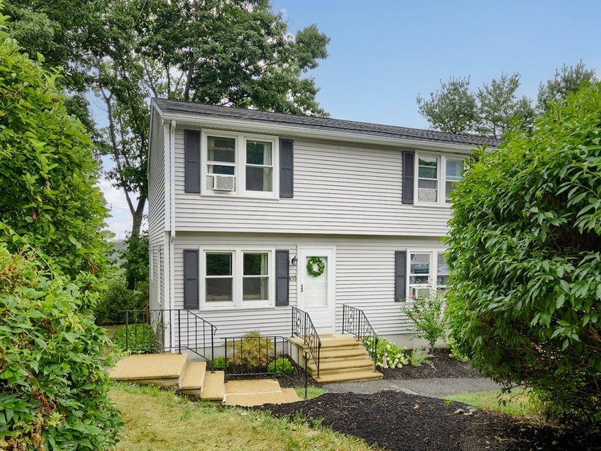 270 Sunderland Rd unit 103, Worcester, MA 01604 - photo 1