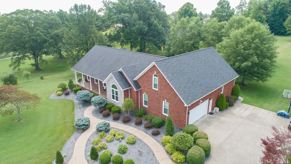 Attached 2 Car Garage