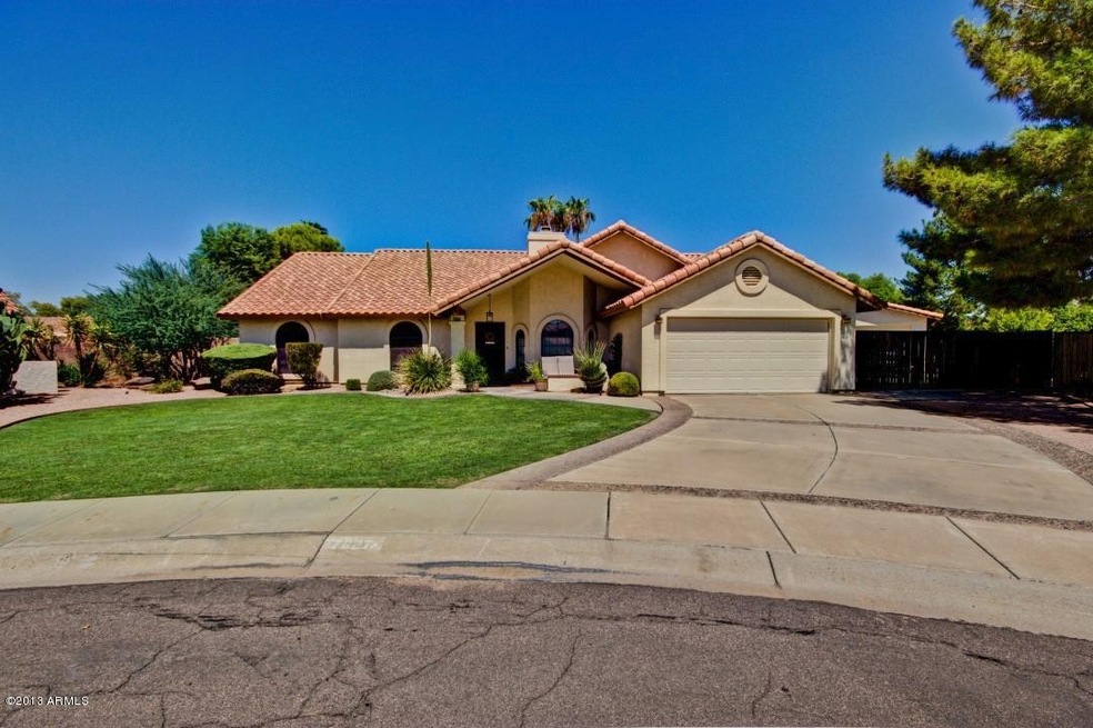 7827 S Newberry Ln, Tempe, AZ 85284 - photo 1