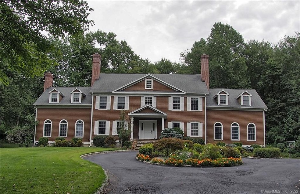 141 Putting Green Rd, Trumbull, CT 06611 - photo 1