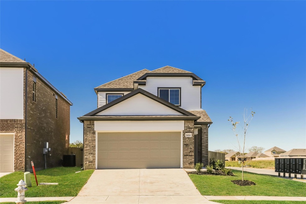 1414 Jonah Ln, Ennis, TX 75119 - photo 1