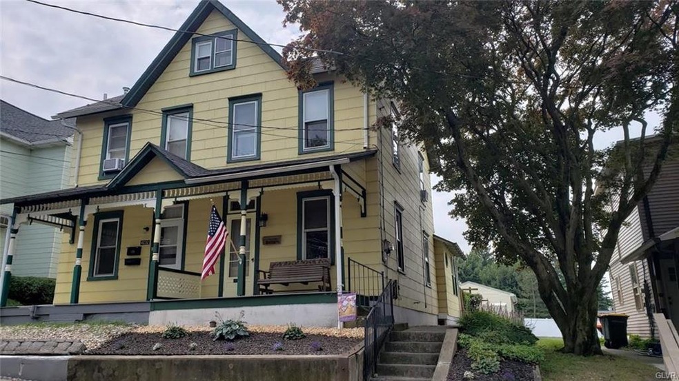 4234 Spruce St, Whitehall, PA 18052 - photo 1