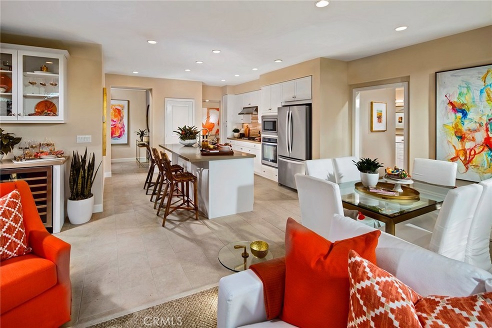 270 Buena Vida Dr unit 204, Brea, CA 92823 - photo 1