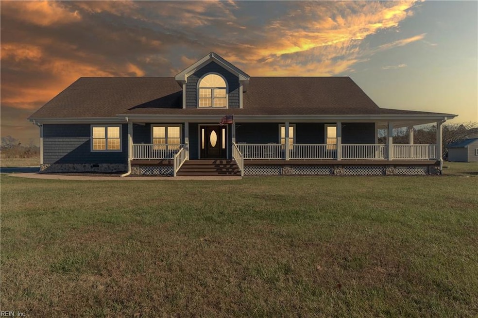 Ranch home with wrap around porch!