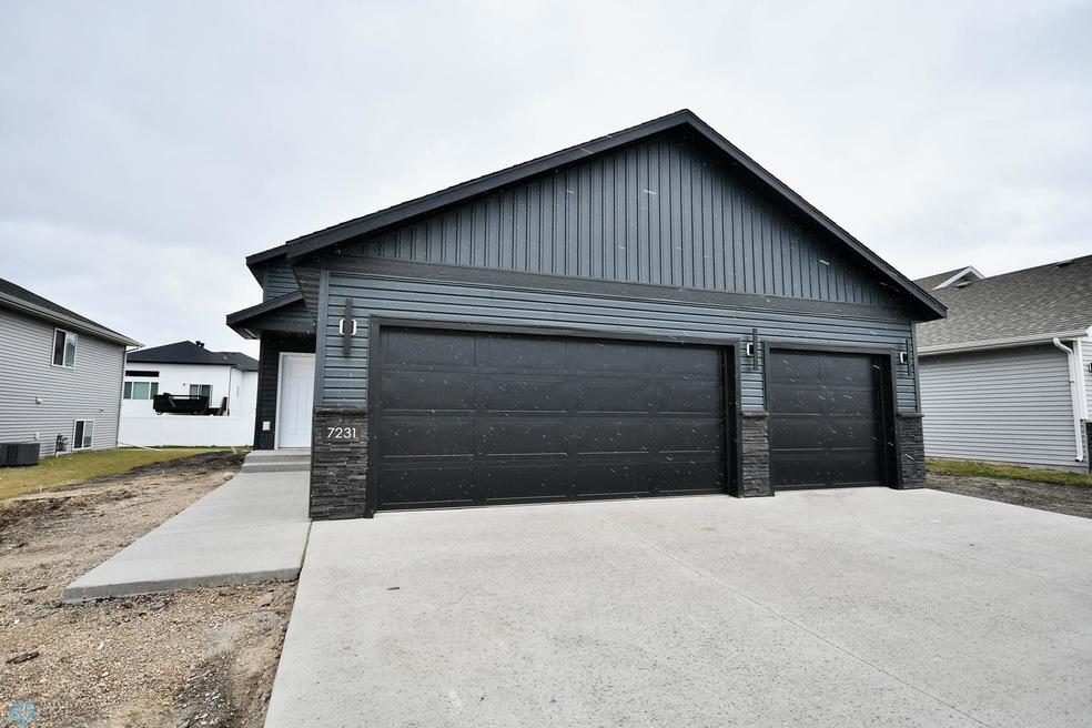 7232 26th St S, Fargo, ND 58104 - photo 1