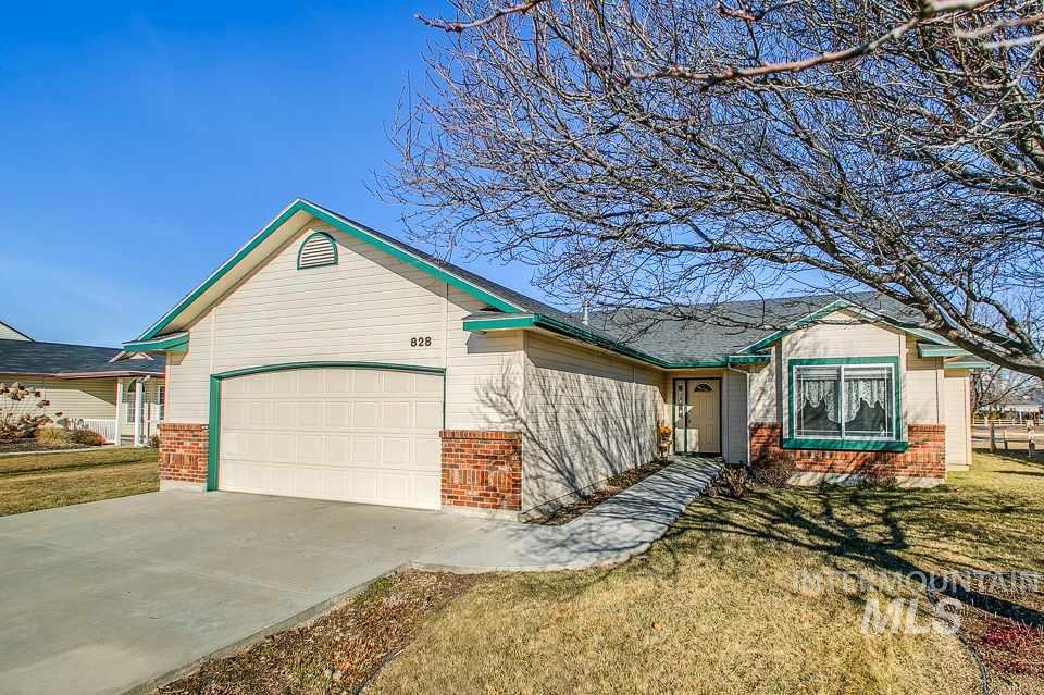 828 W Oakmont Ave, Nampa, ID 83686 - photo 1
