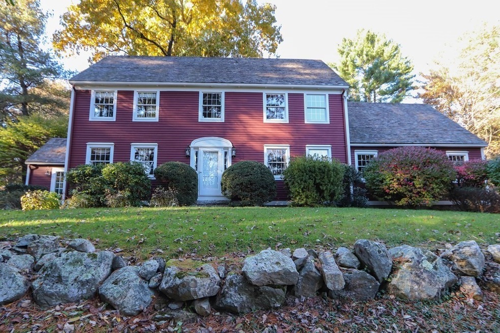 62 Maple St, Sherborn, MA 01770 - photo 1