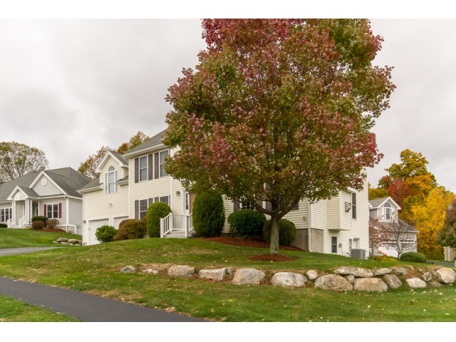 12 Constantine Dr unit U37, Nashua, NH 03062 - photo 1