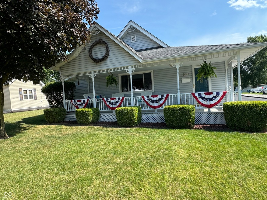 800 W 2nd St, Sheridan, IN 46069 - photo 1