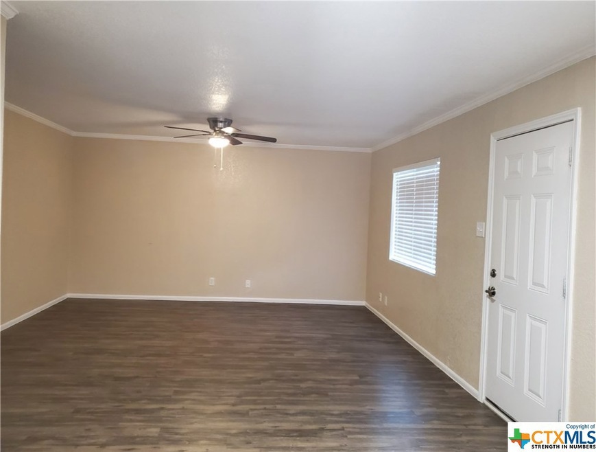 1120 N King St unit 104, Seguin, TX 78155 - photo 1