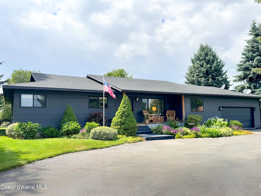 9481 N Chateaux Dr, Hayden, ID 83835 - photo 1