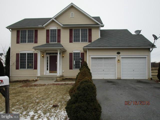 13613 Halifax Dr, Hagerstown, MD 21742 - photo 1