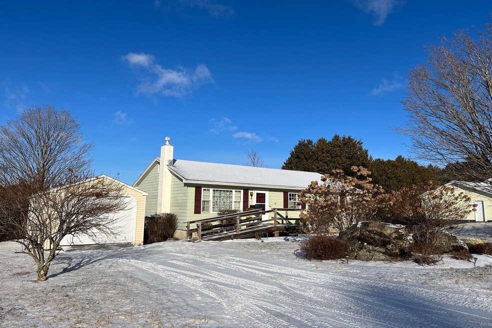 1 Ridgewood Ln, Rutland, VT 05701 - photo 1