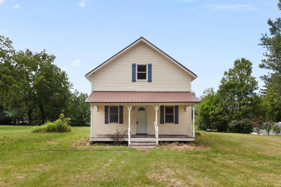 258 S Hendricks St, Andrews, IN 46702 - photo 1