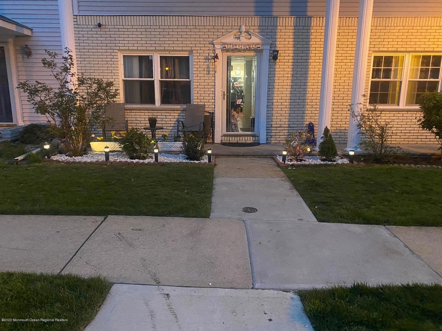 647 Gambocz Ct, Monmouth Junction, NJ 08852 - photo 1