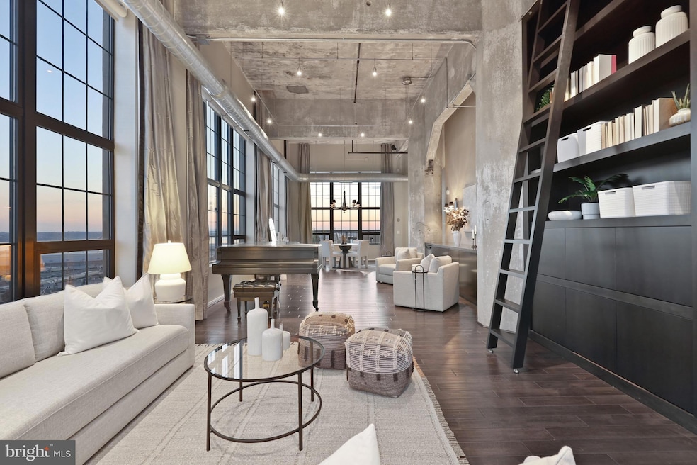 Silo Point unit 1415, Baltimore, MD 21230 - photo 1