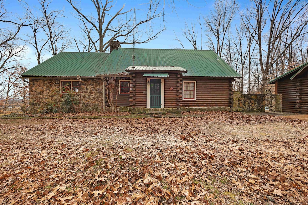 22 Hwy, Savannah, TN 38372 - photo 1